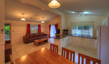 BIG4 Bungalow Park On Burrill Lake - Lennox Head Accommodation 13