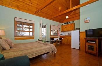 Bimbadeen Mountain Retreat - Lennox Head Accommodation 4