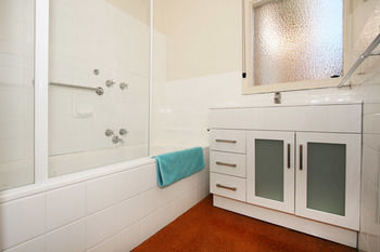 Lisson Holiday Rental - Lennox Head Accommodation 0