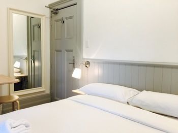 Dalziel Lodge - Lennox Head Accommodation 3