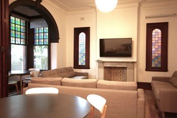 Dalziel Lodge - Lennox Head Accommodation 24