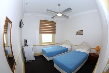 Sydney Darling Harbour Hotel - Lennox Head Accommodation 9