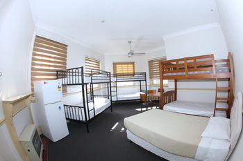 Sydney Darling Harbour Hotel - Lennox Head Accommodation 12