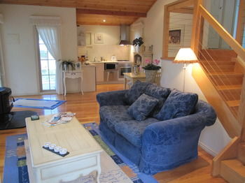 Myers Creek Cascades Luxury Cottages - Lennox Head Accommodation 0