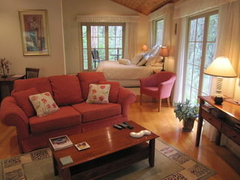 Myers Creek Cascades Luxury Cottages - Lennox Head Accommodation 5