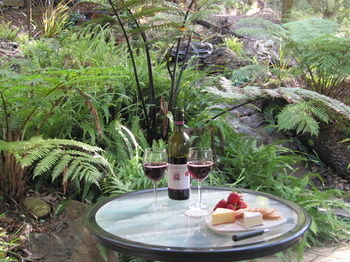 Myers Creek Cascades Luxury Cottages - Lennox Head Accommodation 26