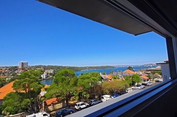The Penthouse At Cremorne Point Manor - Lennox Head Accommodation 9