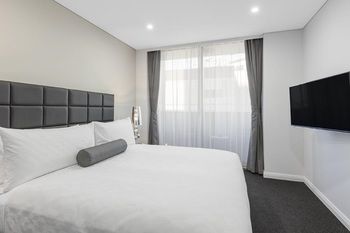 Meriton Serviced Apartments North Sydney - Lennox Head Accommodation 12