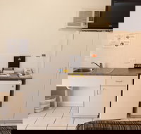 BEST WESTERN Caboolture Central Motor Inn - Lennox Head Accommodation