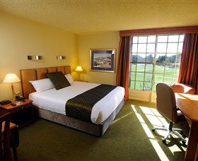 Country Club Tasmania - Lennox Head Accommodation 2