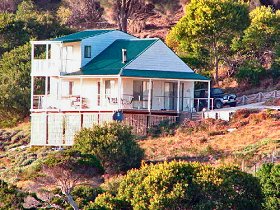 Flinders Island TAS Lennox Head Accommodation