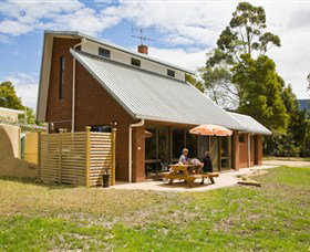 Bay Retreat Port Arthur - Lennox Head Accommodation 0