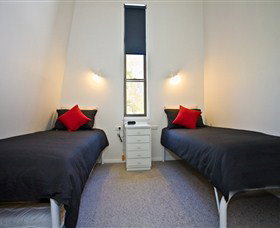 Bay Retreat Port Arthur - Lennox Head Accommodation 4