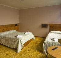 Somerset Hotel - Lennox Head Accommodation
