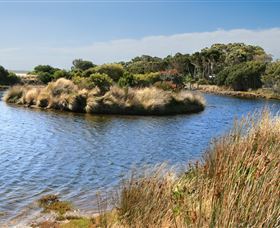 Stanley Lakeside Spa Cabins - Lennox Head Accommodation 2