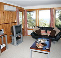 Bed in the Treetops - Lennox Head Accommodation