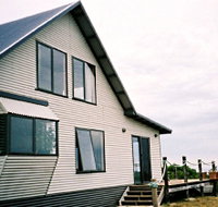 Sea View Cottages - Netherby Downs and A C View Cottage - Lennox Head Accommodation