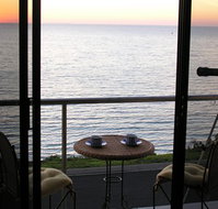 Clifftop Accommodation Portland Victoria - Lennox Head Accommodation