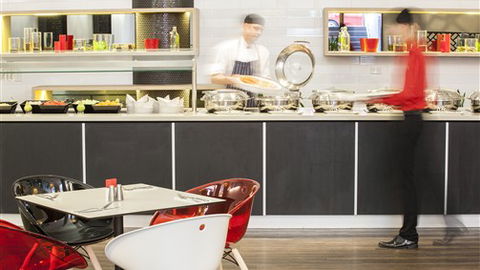 Ibis Melbourne Hotel And Apartments - Lennox Head Accommodation 2