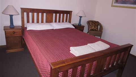 AAT 28 Goldsmith Hotel - Lennox Head Accommodation 6