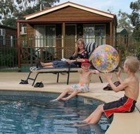 Lake Fyans Holiday Park - Lennox Head Accommodation