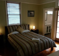 Kirkland House - Lennox Head Accommodation