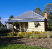 Mary Anns Cottage - Lennox Head Accommodation