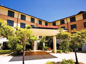 Travelodge Hotel Garden City Brisbane - Lennox Head Accommodation 0