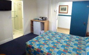Acacia Inner City Inn - Lennox Head Accommodation 3