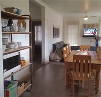 Lakeside Vista Holiday House - Lennox Head Accommodation