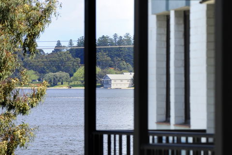 Assured Waterside Apartments - Lennox Head Accommodation 1