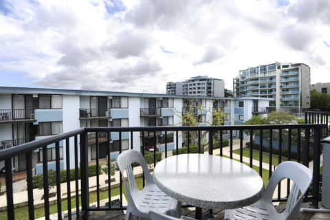 Assured Waterside Apartments - Lennox Head Accommodation 6