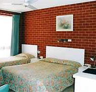Barooga River Gums Motor Inn - Lennox Head Accommodation