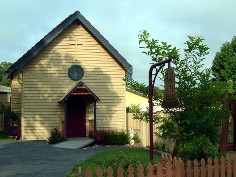 Bell Chapel B & B - Lennox Head Accommodation 1