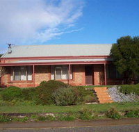 Bott's Beach Retreat - Lennox Head Accommodation