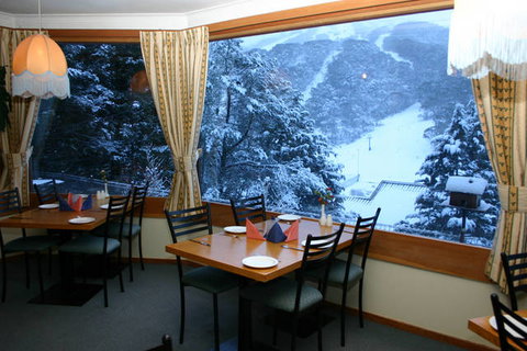 Candlelight Lodge: Thredbo Village - Lennox Head Accommodation 6