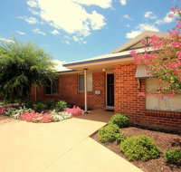 Colonial Court Villas Serviced Apartments - Lennox Head Accommodation