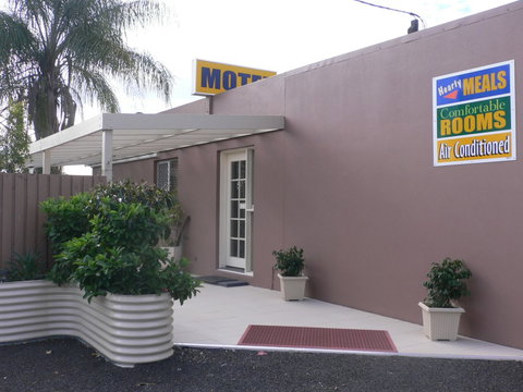Chinchilla Motel - Lennox Head Accommodation 1