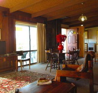 Hayloft - Lennox Head Accommodation