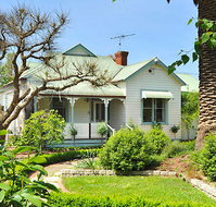 Healesville Garden Homestead - Lennox Head Accommodation