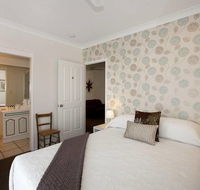 Mt Coolum Retreat 'A Bed  Breakfast' - Lennox Head Accommodation