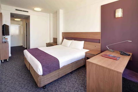 Quality Hotel Ambassador Perth - Lennox Head Accommodation 3