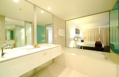 Q1 Resort & Spa - Lennox Head Accommodation 4