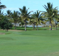 Queens Beach Tourist Village - Lennox Head Accommodation