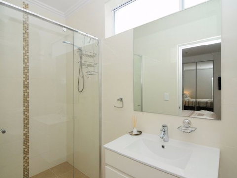 Seaview - Lennox Head Accommodation 60