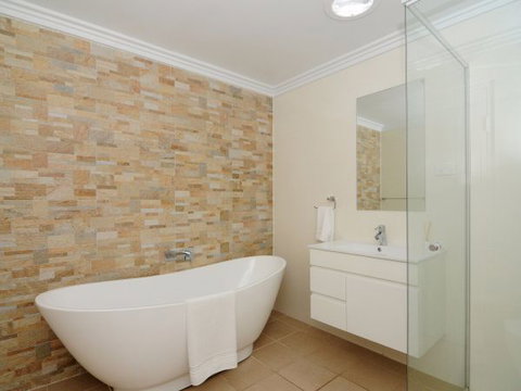 Seaview - Lennox Head Accommodation 63