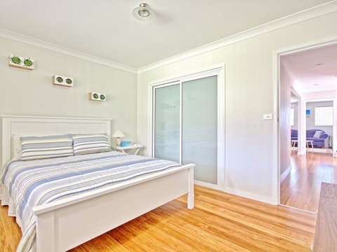 Seaview - Lennox Head Accommodation 89