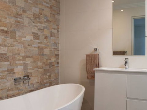 Seaview - Lennox Head Accommodation 140