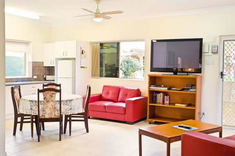 Bonville Lodge - Lennox Head Accommodation 9
