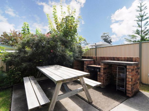 Seaview - Lennox Head Accommodation 180
